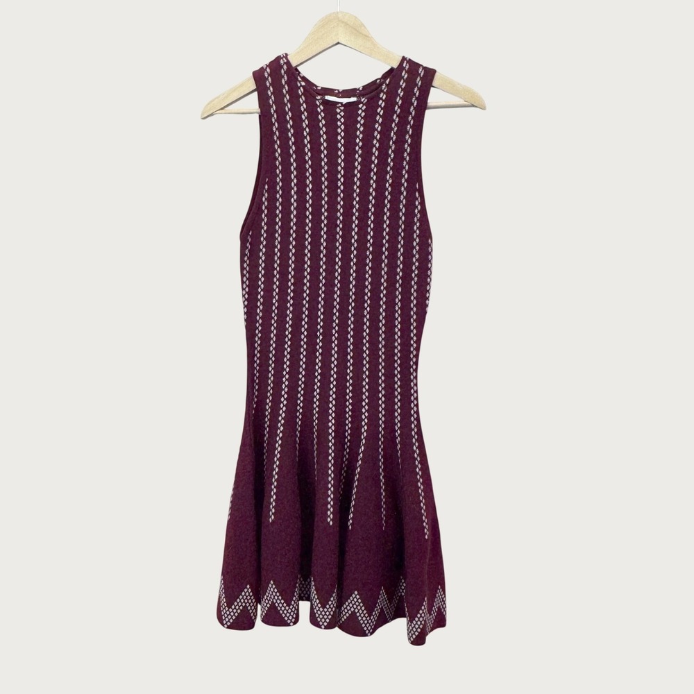 J.O.A. Knit Fit and Flare Dress XS Burgundy Geometric Sleeveless Skater Preppy